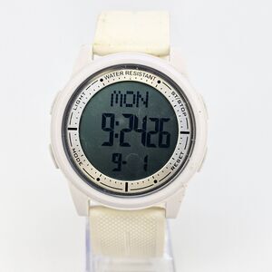 Beeasy‎ AW02 Men's Ultra Slim Digital Watch 44MM White Plastic Bands New Battery